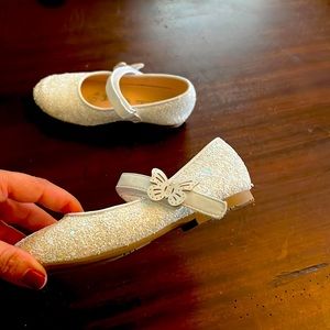 Size 10 worn once little girl’s shoes